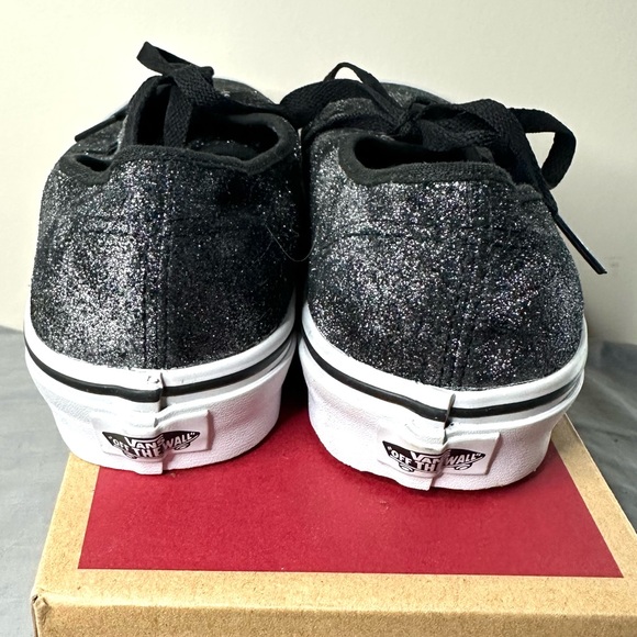 Vans Classic Black Silver Glitter Lace-Up Sneakers Women’s 8.5 / Men’s 7 – NWOT - Picture 5 of 9